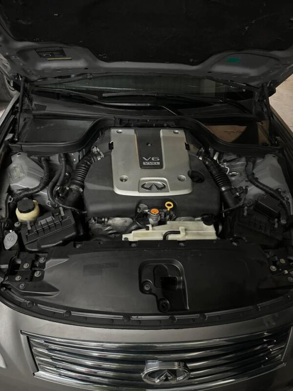 G37 coupe 2009 - Image 4