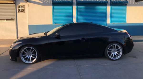 G37 Coupe 2008 - Image 2