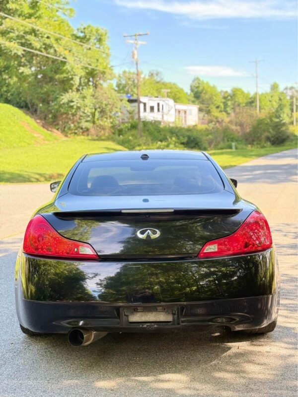 2009 Infiniti g37 - Image 5