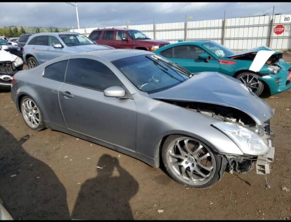 G35 parts out - Image 6