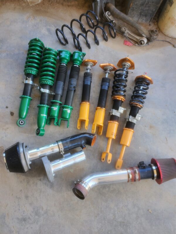 G35 parts out - Image 7