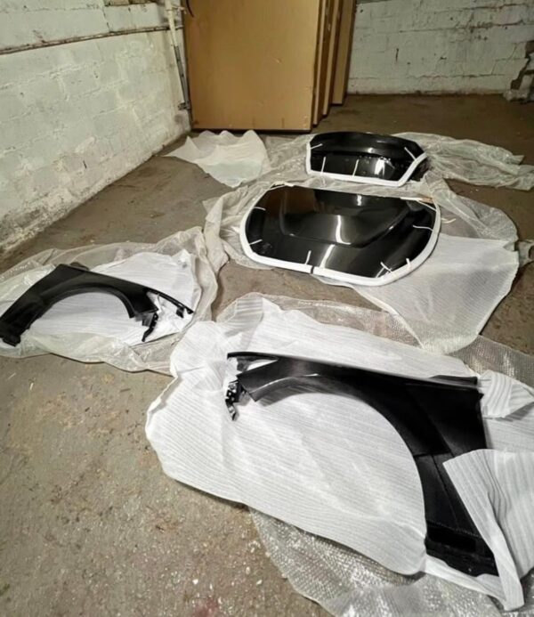 Q50 carbon fiber all around body kit full real carbon - Image 5