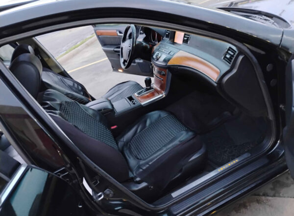 2007 Infiniti m35 4 dr - Image 3
