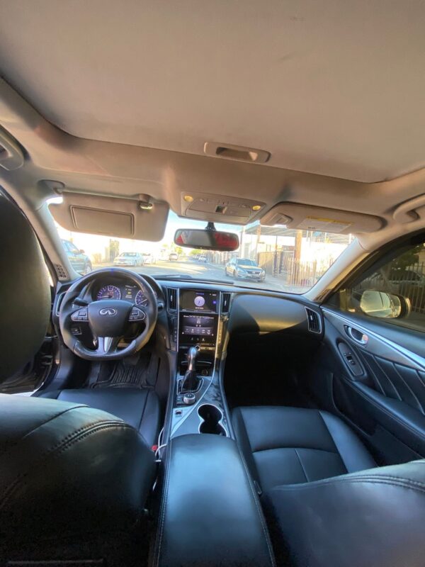 2015 Q50 - Image 4