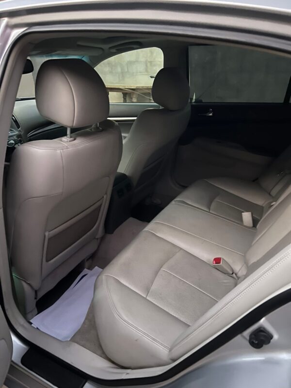 INFINITI G37xs 2011 - Image 4