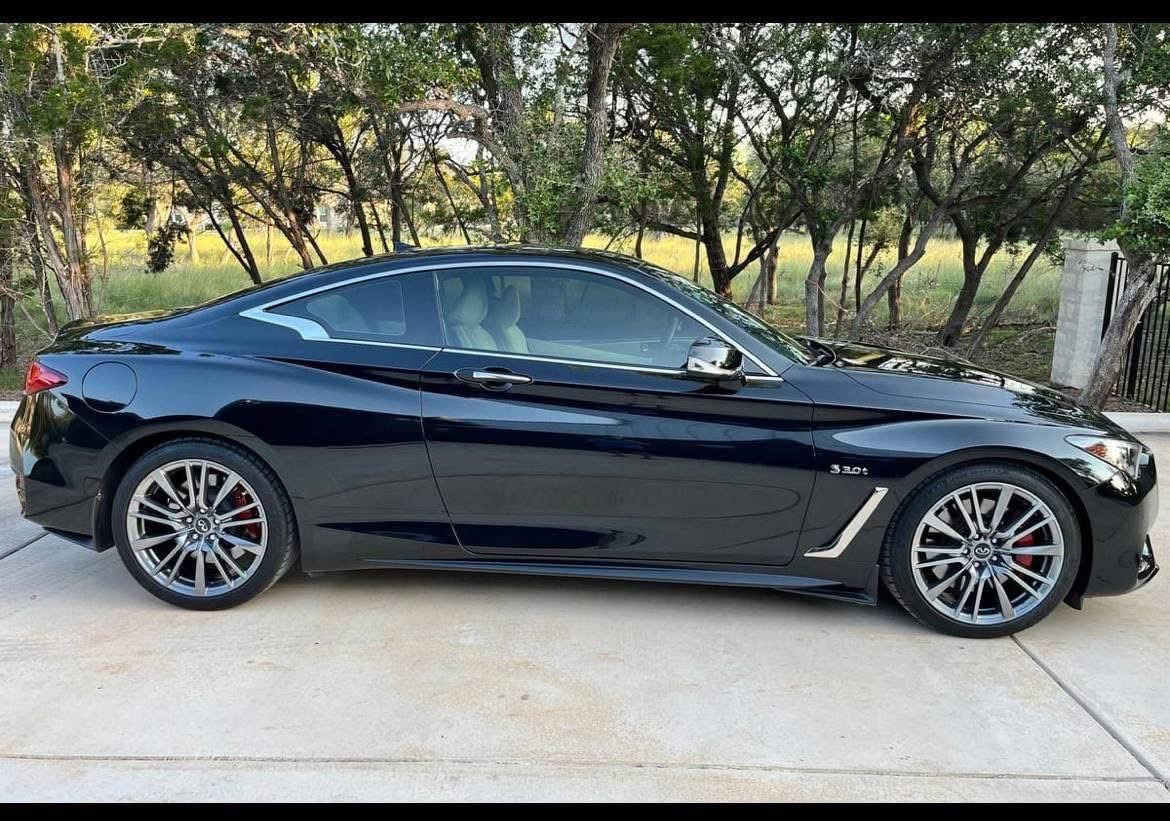 2013 Infiniti g37s coupe - Image 3