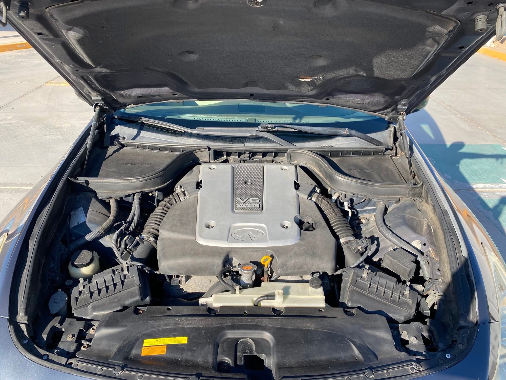 Infiniti g37x 2010 - Image 10