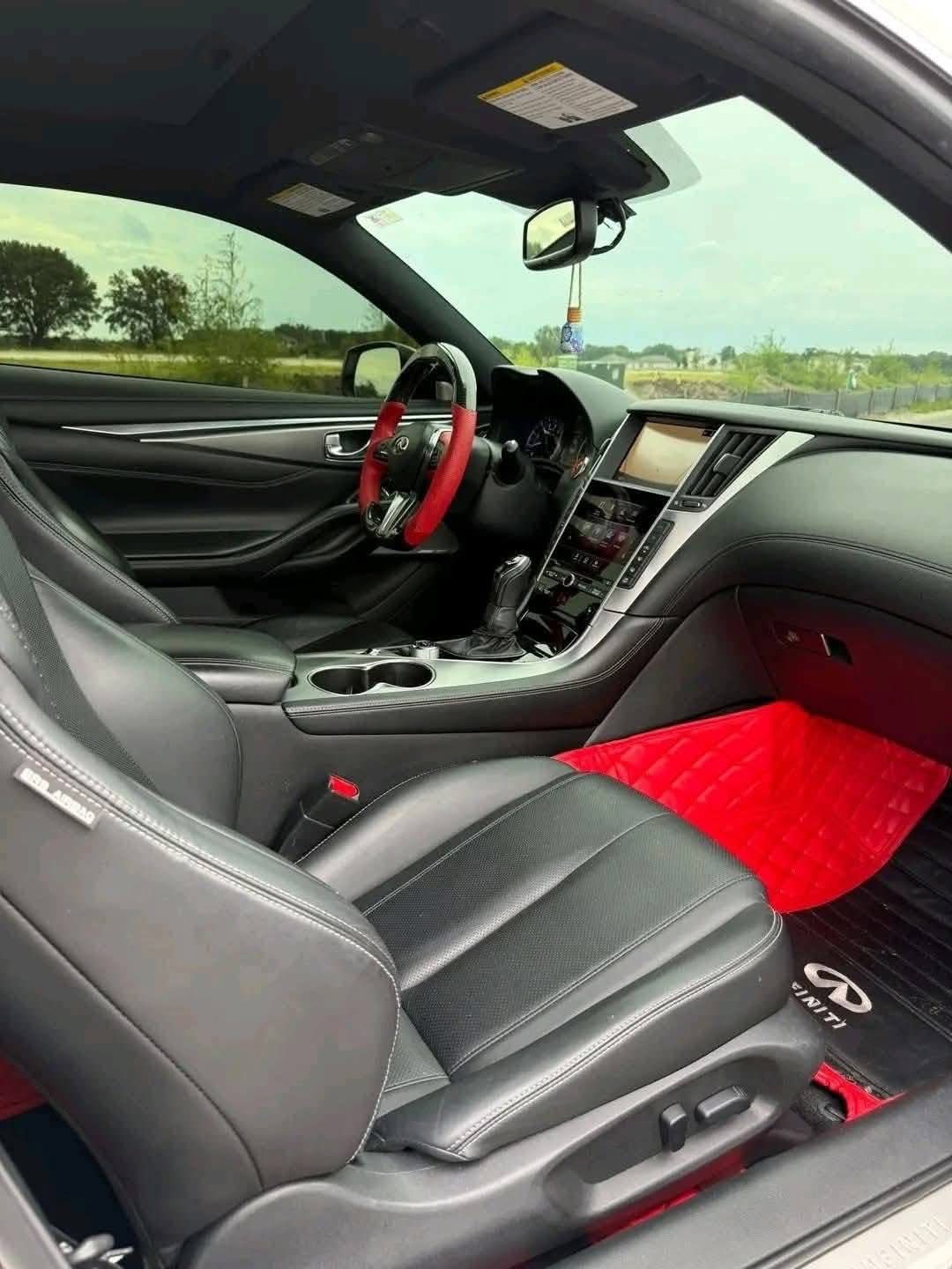 Infiniti Q60 2017 - Image 5