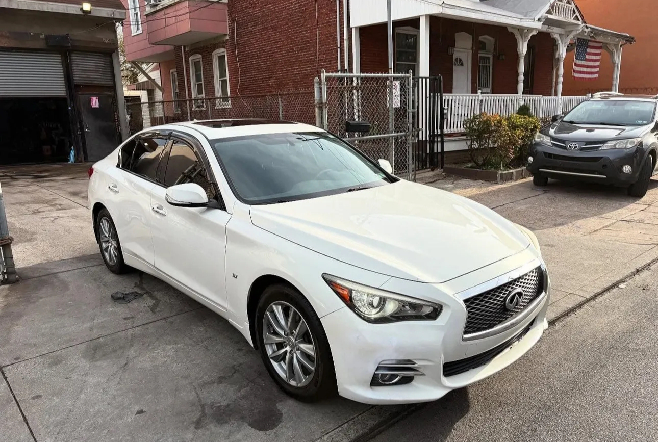 Infiniti Q50 2014 3.7 V6 - Image 5