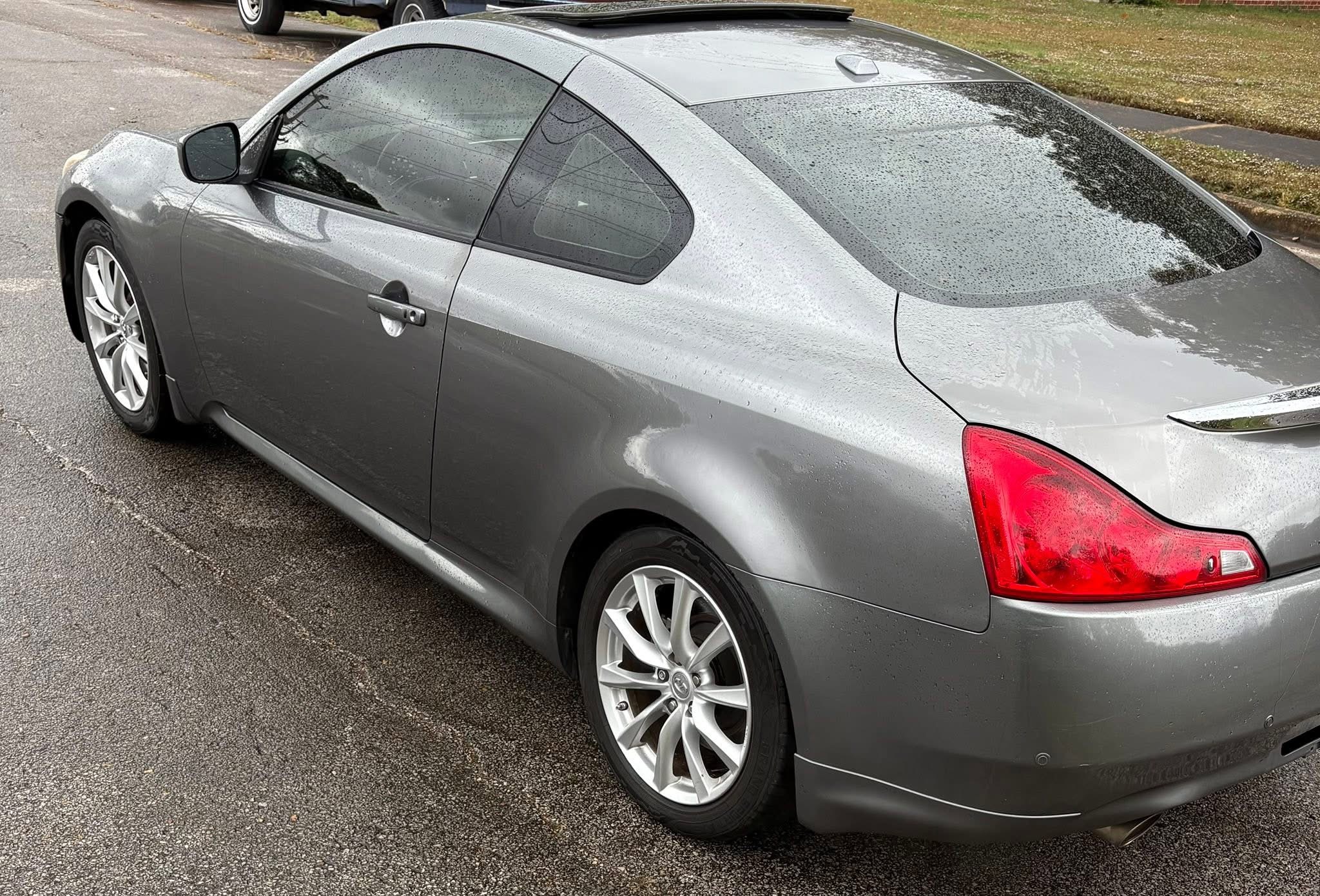Infiniti g37 coupe 2013 - Image 2