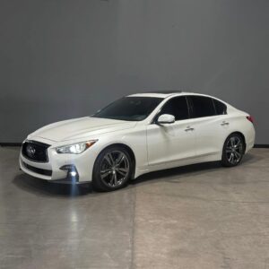 2021 Infiniti Q50 signature edition