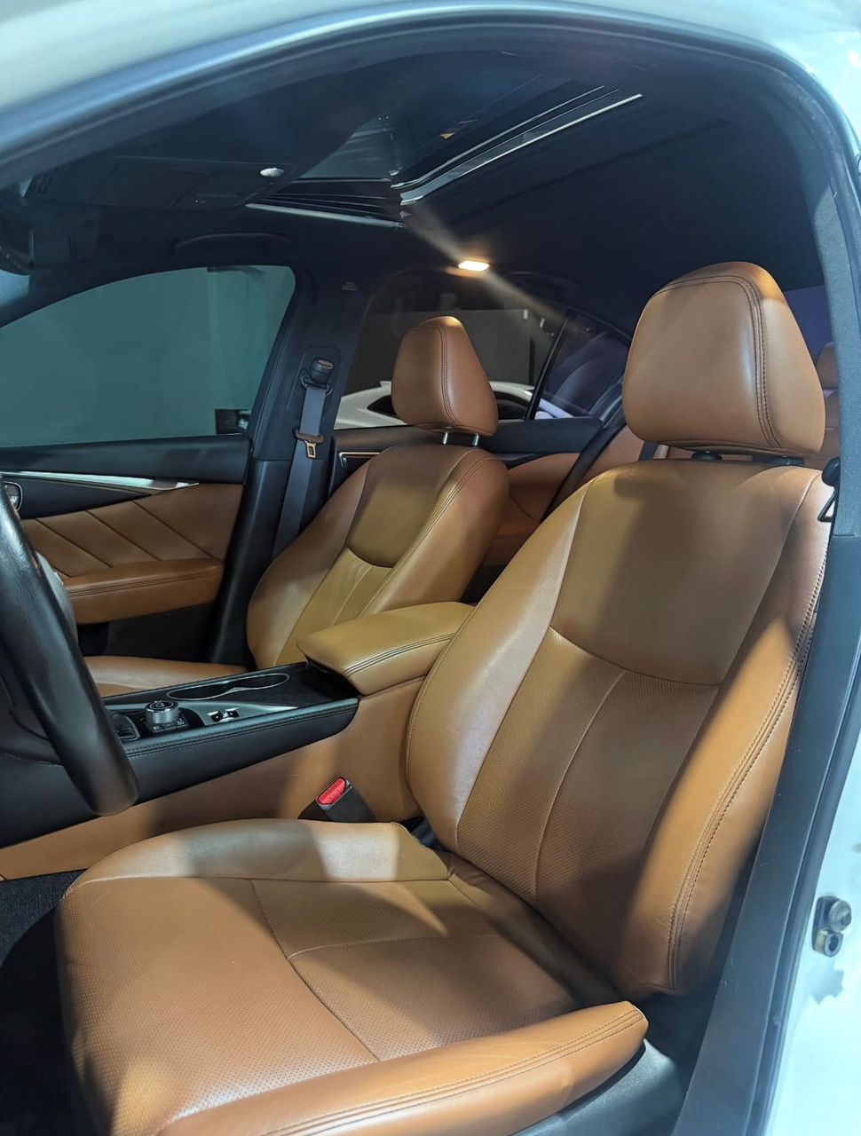 2021 Infiniti Q50 signature edition - Image 10