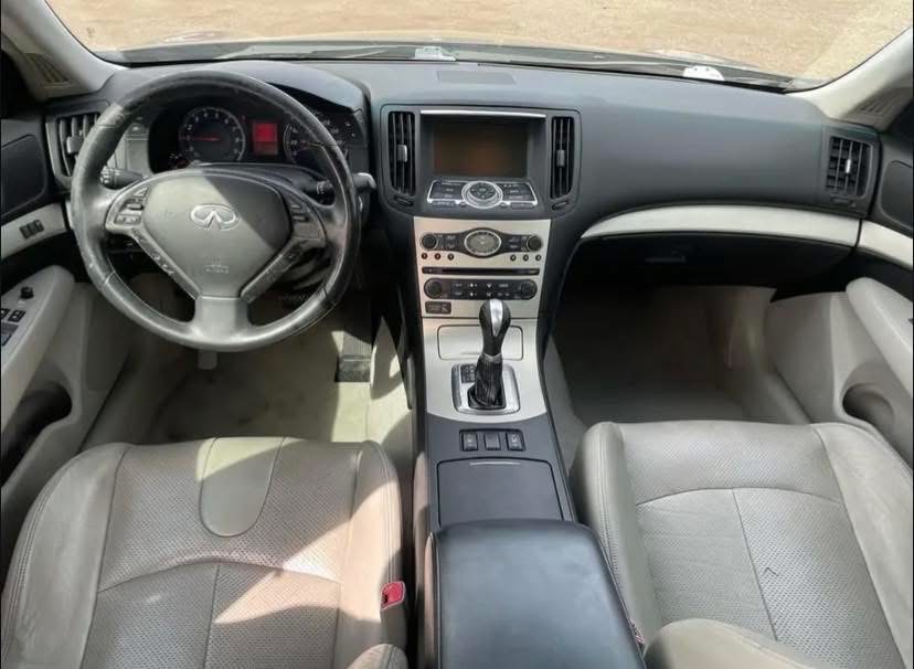 2007 Infiniti g35 - Image 4