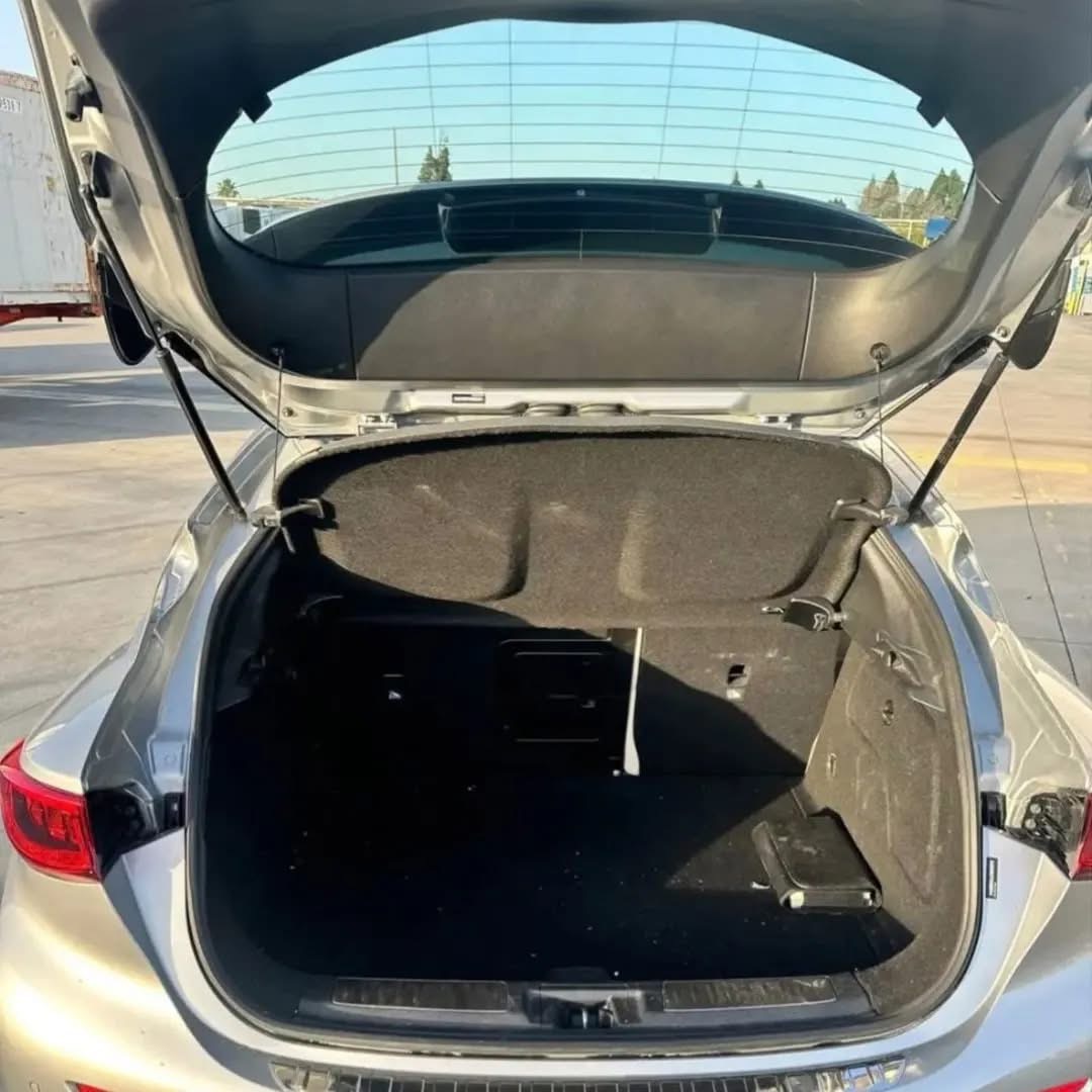 2017 Infiniti Qx30 - Image 8