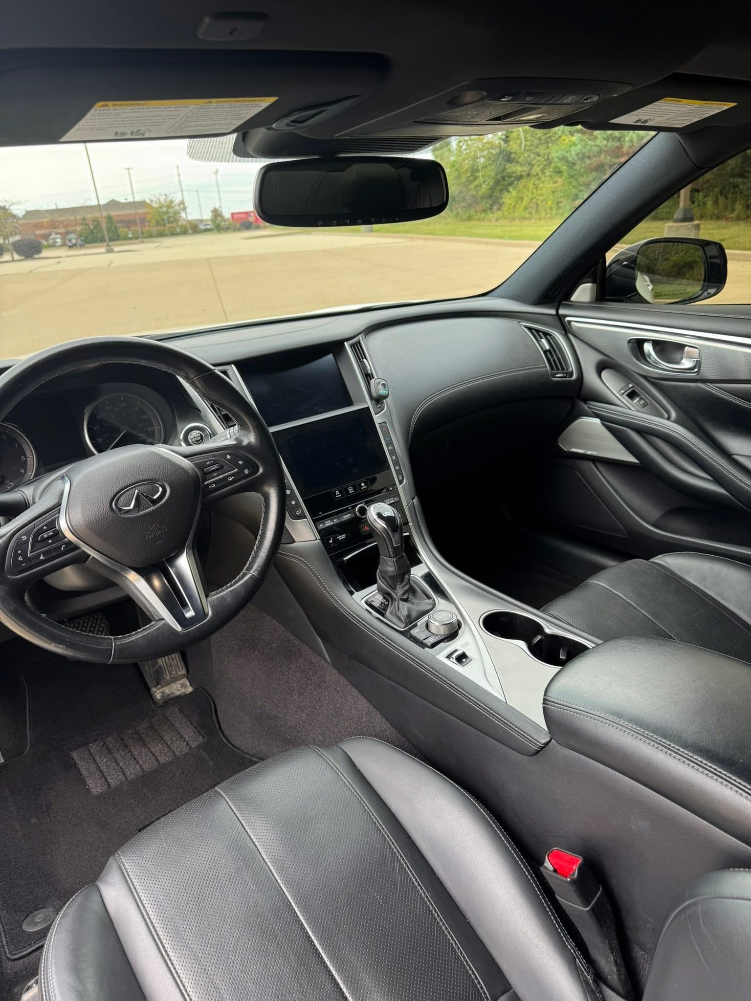 2021 Infiniti Q60 3.0L - Image 5