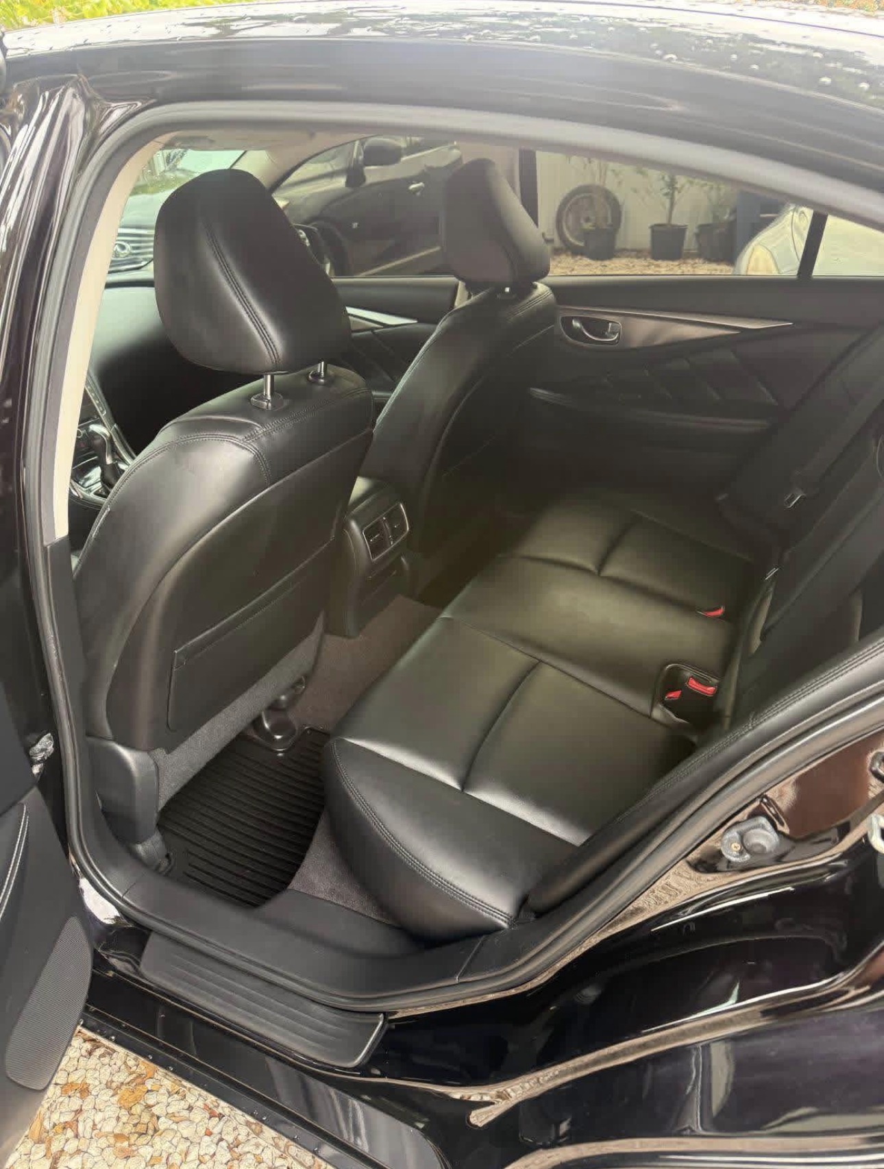 2015 Infiniti Q50 - Image 5